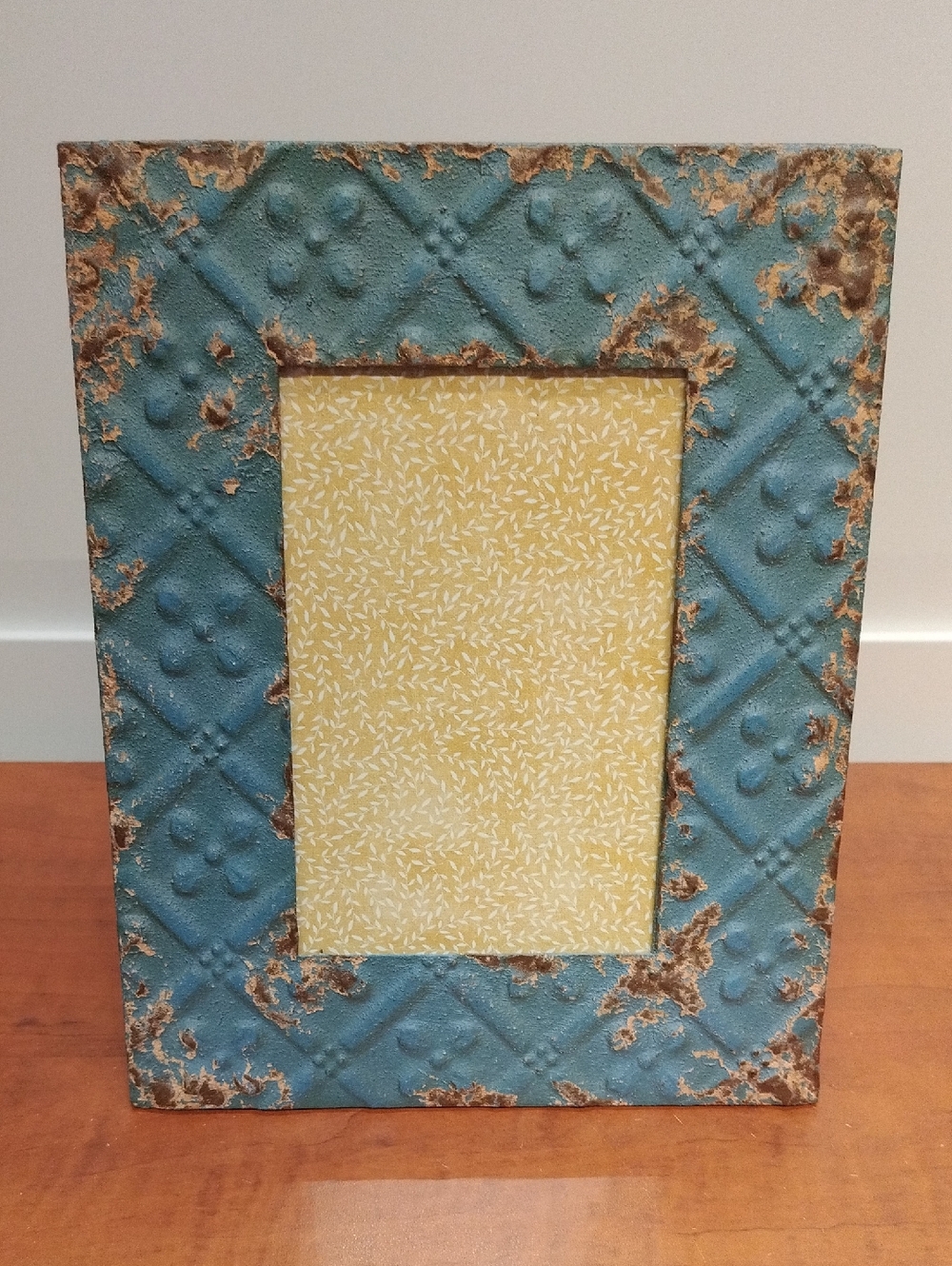 Two's Company Teal Distressed Metal 4x6" Picture Frame